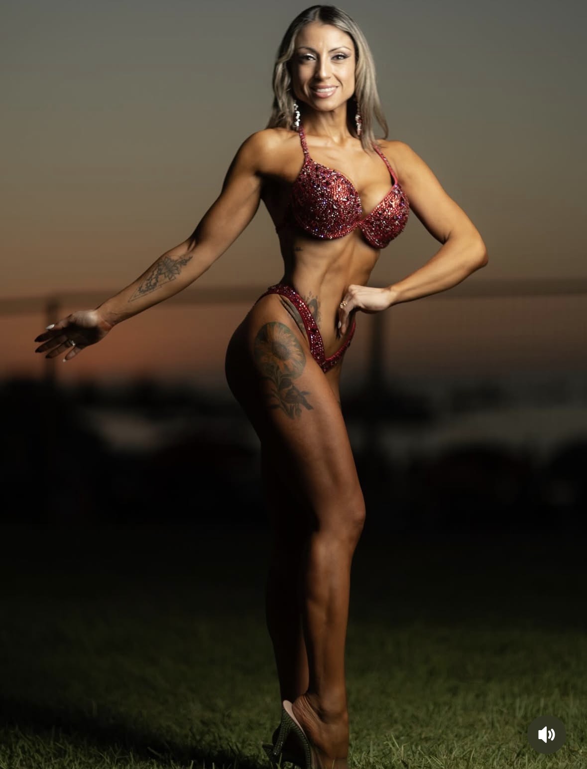 Atleta posando en tarima